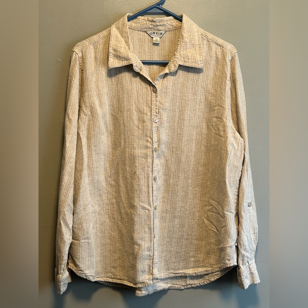 Women’s Orvis Cream Casual Button Down Shirt